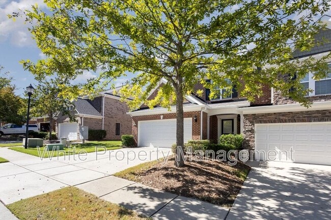 Building Photo - 15642 Canmore Street