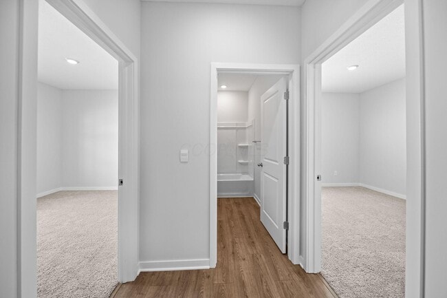 Building Photo - 511 Darliene Dr