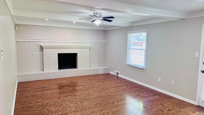 Building Photo - 1834 Brierbrook Rd