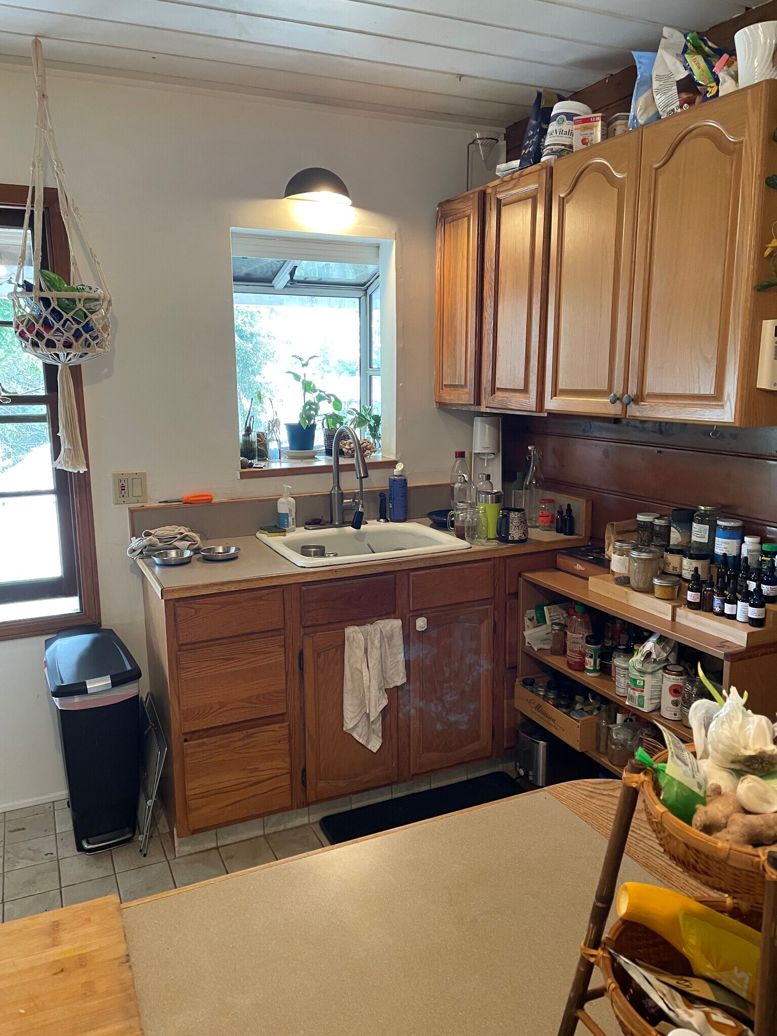 Kitchen - 2317 Carquinez Ave