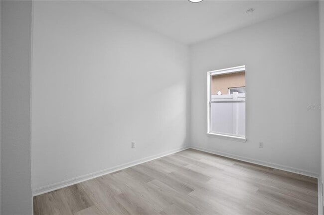 Building Photo - 4406 Hidden Meadow Dr