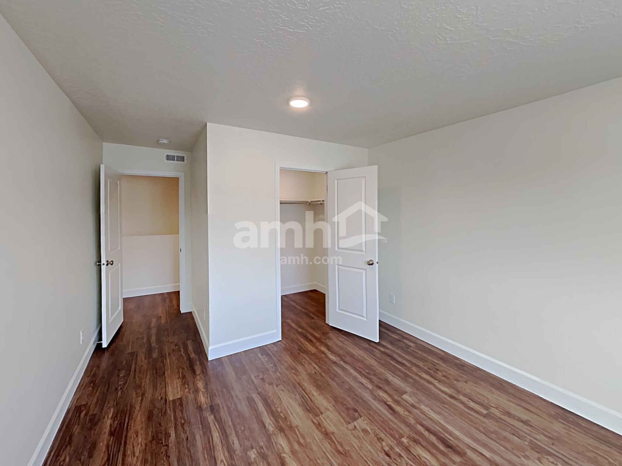 Building Photo - 7377 S Copper Rim Dr