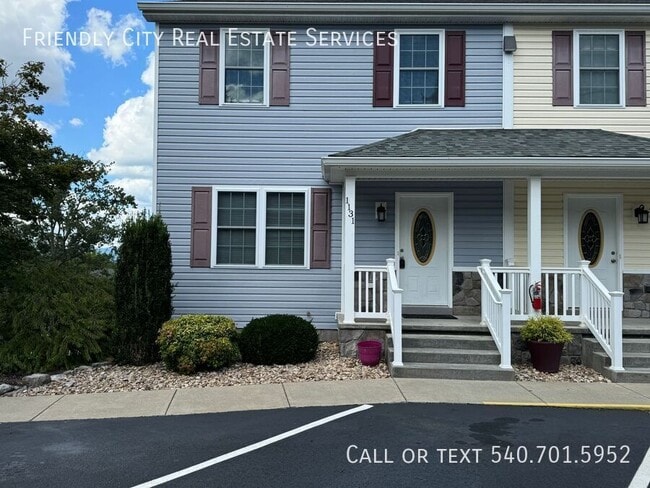 Primary Photo - 1131 Lincolnshire Dr