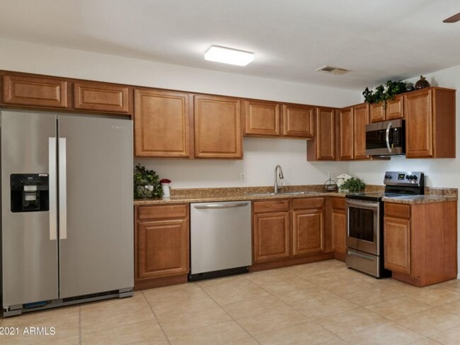 Building Photo - Great 3bd/2bth Tempe near Old Town