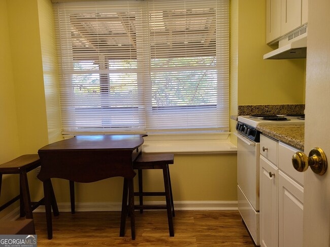 Building Photo - 3781 Happy Valley Cir