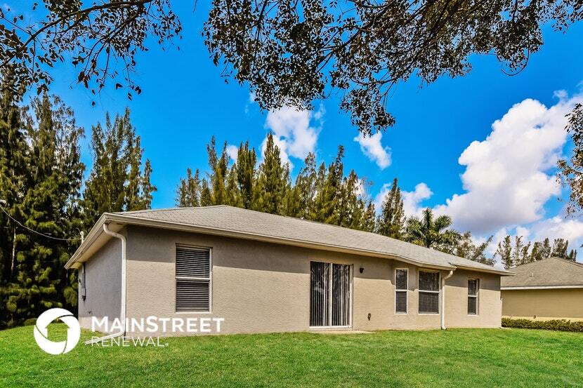 Building Photo - 1209 NW 26th Pl