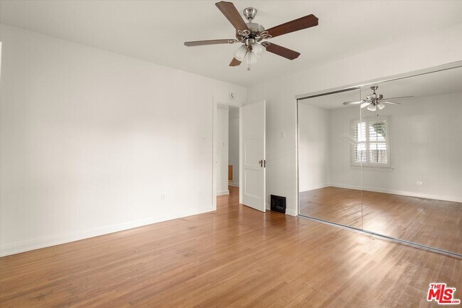 Building Photo - 2002 Kelton Ave