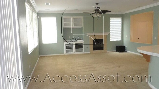 Building Photo - Stunning 3 Bed/ 2.5Bath Beaumont Home!