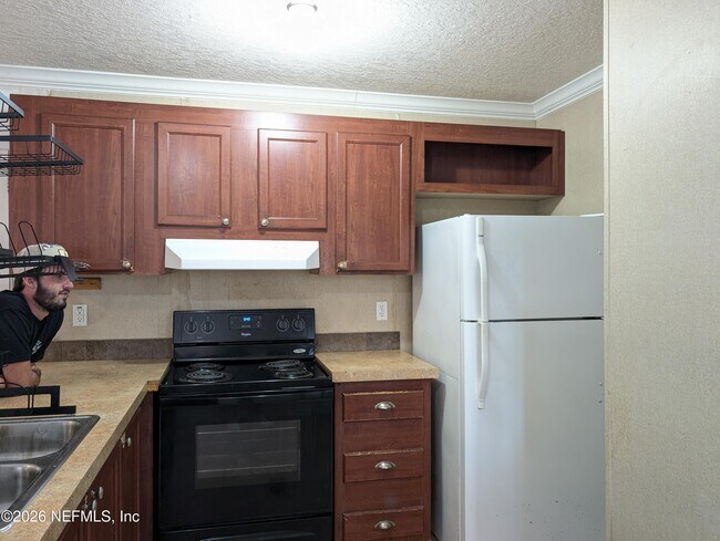 Building Photo - 123 Hayman Dr