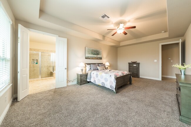 Building Photo - 6602 Sterling Shores Ln
