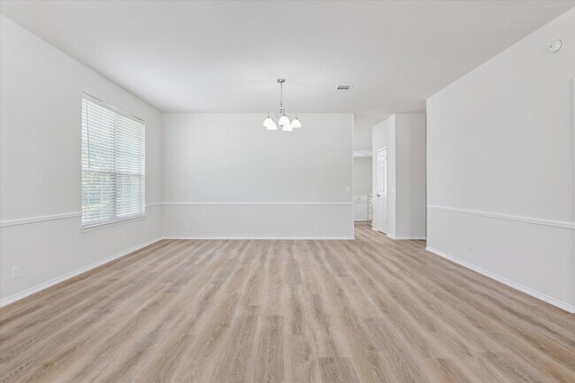 Building Photo - 16822 Tortoise St
