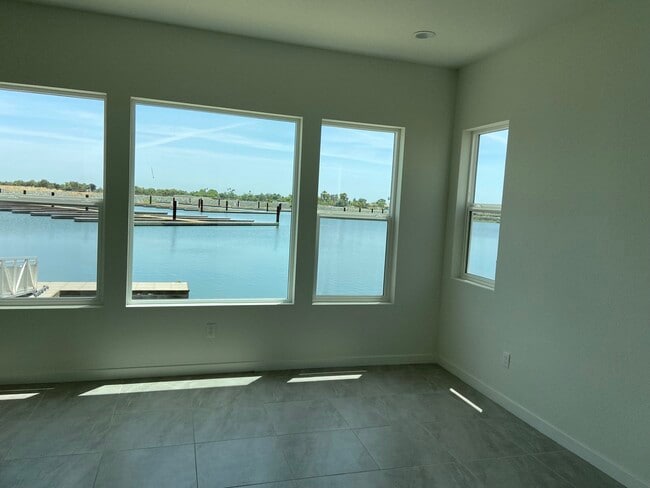 Building Photo - 23 Grey Whale Ct