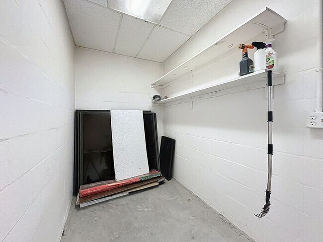 Building Photo - Exquisite Lake County Home with Lake Harris Views