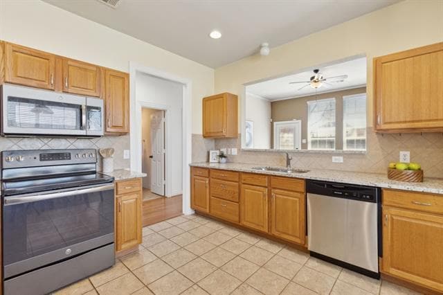 Building Photo - 4252 Sun Creek Ct
