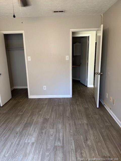 Building Photo - 839 Applewood Ln