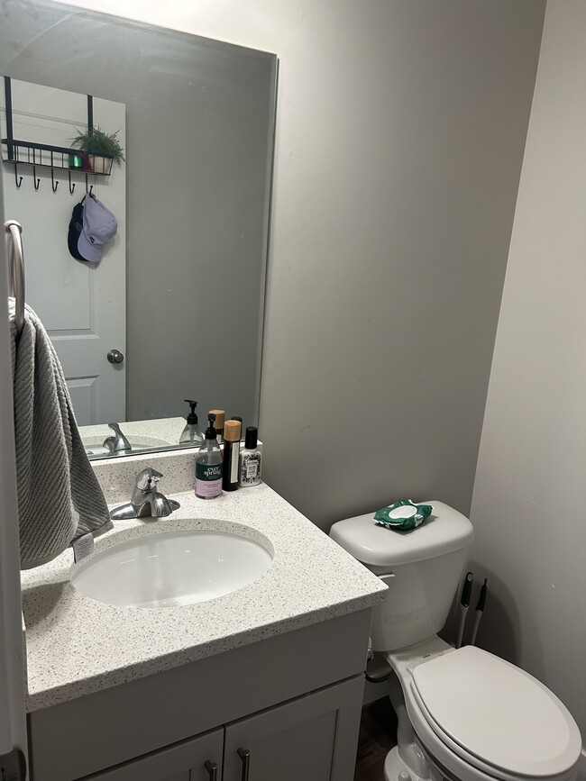 Building Photo - 3780 3215 W