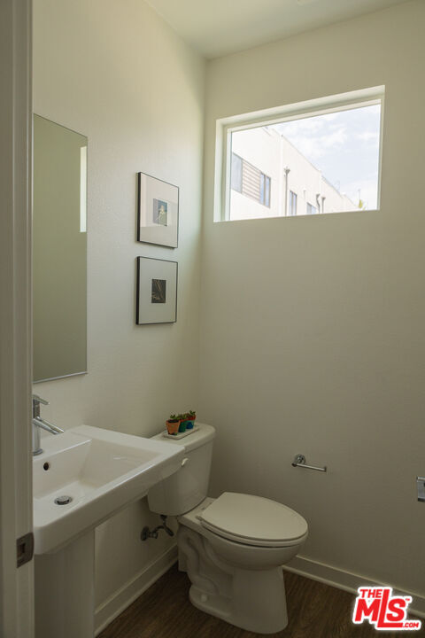 Building Photo - 1557 Verbena Wy
