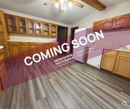 Building Photo - 3 Bedroom House, Clinton