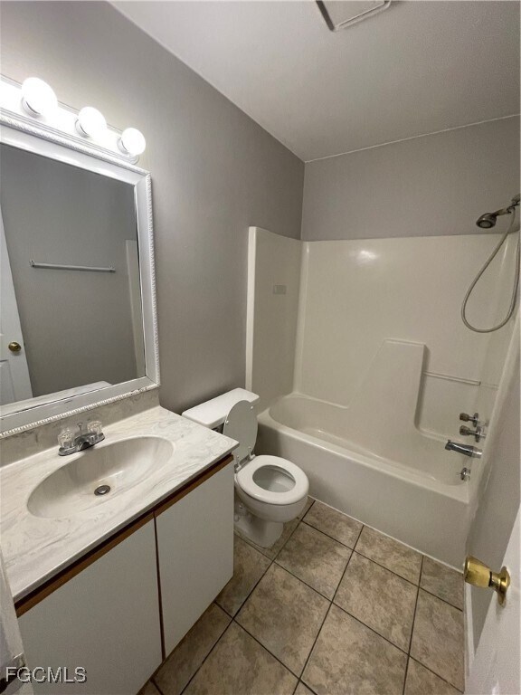 Building Photo - 1409 SW 11th Pl