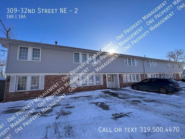Building Photo - 309-32nd Street NE-2
