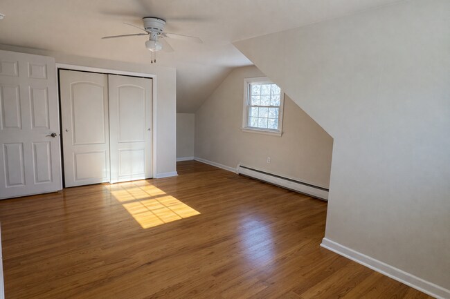 Building Photo - Spacious 4-Bedroom Home Located on a Quiet Street in Manheim Township!