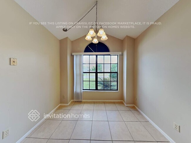 Building Photo - 1043 Burnett St