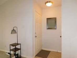 Building Photo - 2120 El Paseo St
