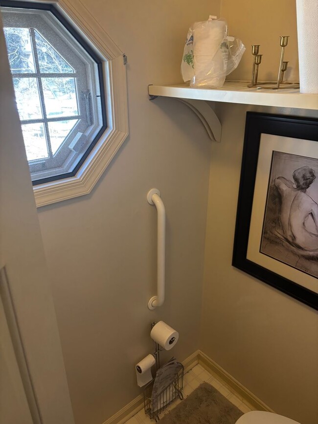 Building Photo - Great 3BR/2BA Townhouse in Mill Creek