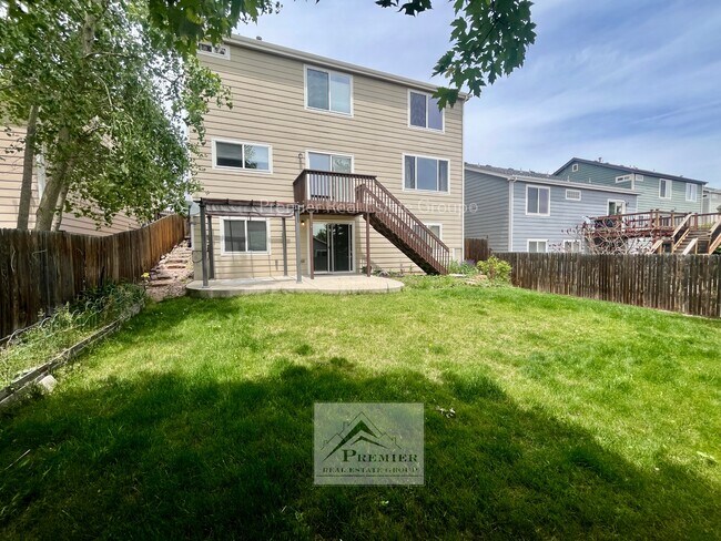 Building Photo - 7215 Edgebrook Dr