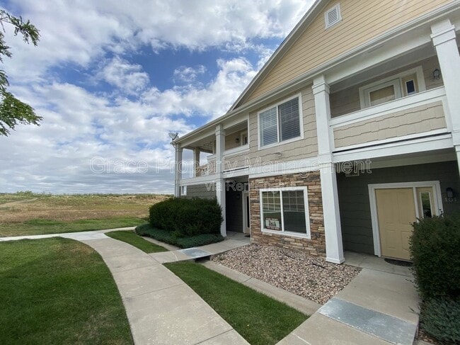 Building Photo - 4645 Hahns Peak Dr