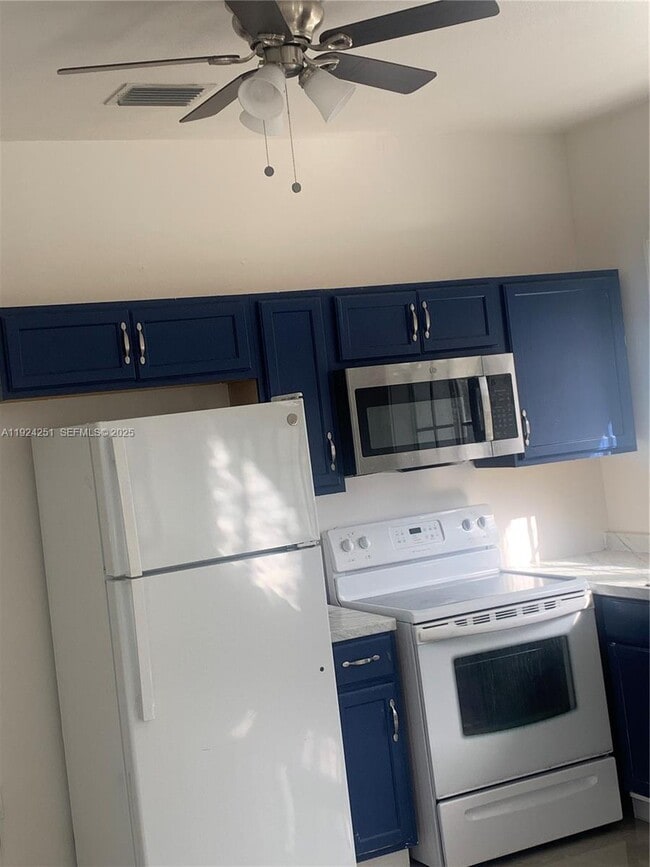 Building Photo - 309000 SW 189th Ave