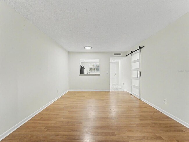 Building Photo - 6314 Newtown Cir
