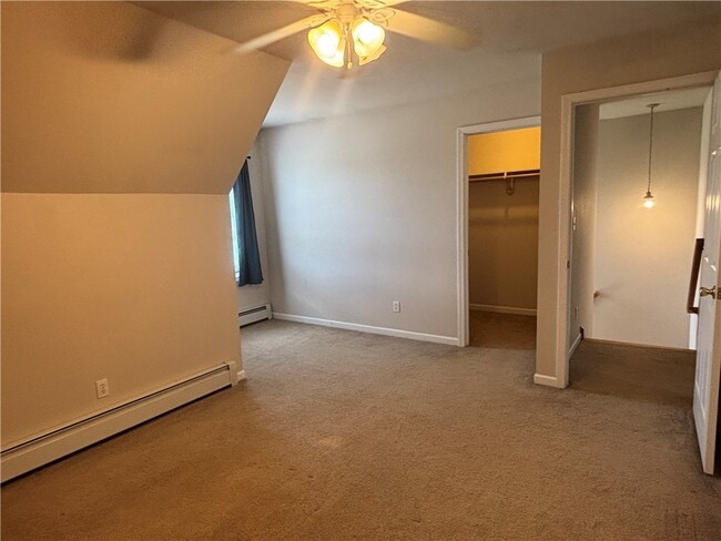 Building Photo - 1656 NY-205