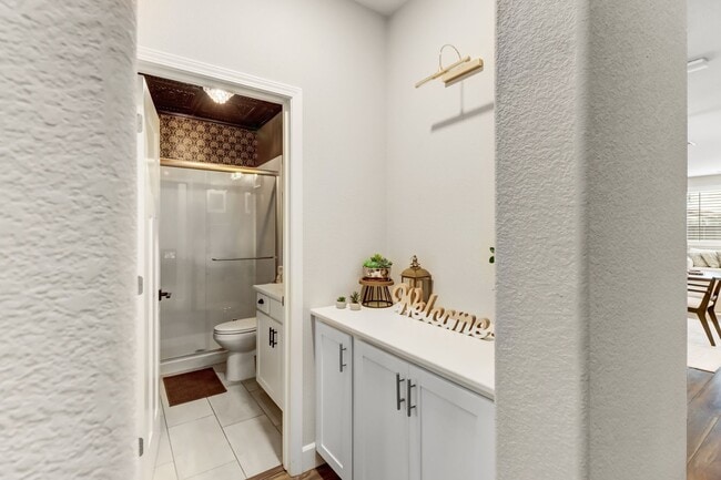 Building Photo - Beautiful 4-Bedroom, 3-Bath Home on a Quiet Cul-de-Sac in Woodland