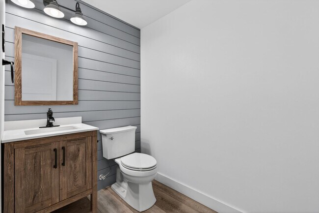Building Photo - The Ultimate Gig Harbor Retreat!
