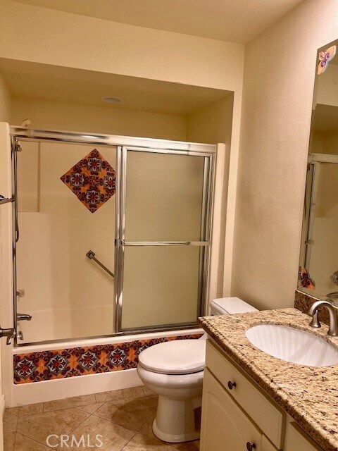 Building Photo - 5472 Paseo Del Lago E
