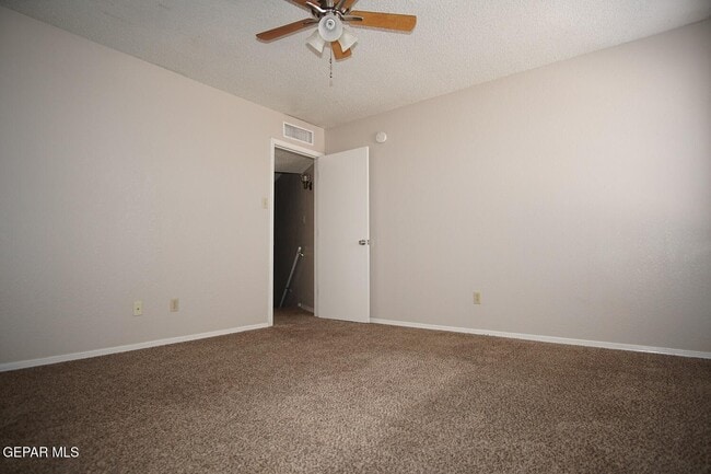 Building Photo - 1587 Bengal Dr