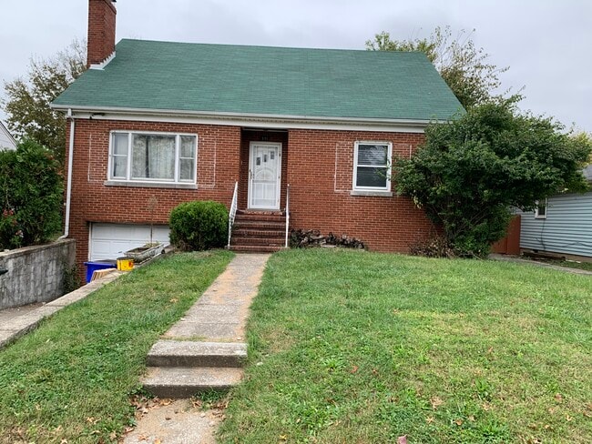 Building Photo - 551 Haskins Dr