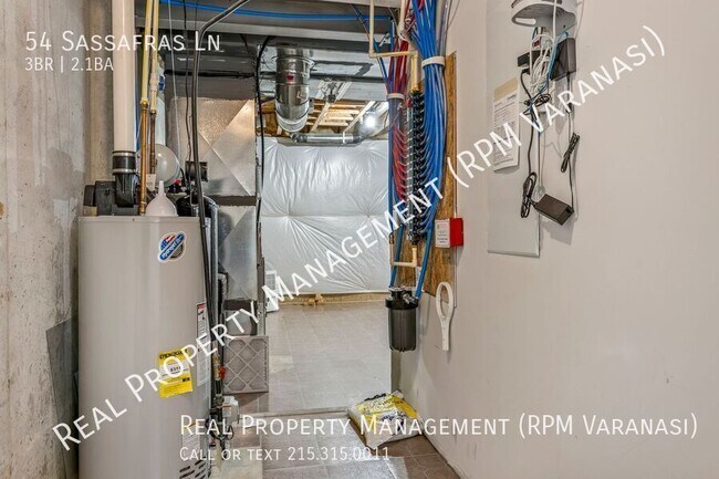 Building Photo - 54 Sassafras Ln