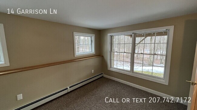 Building Photo - 14 Garrison Ln