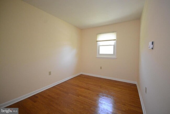 Building Photo - 7316 E Springbrook Ct