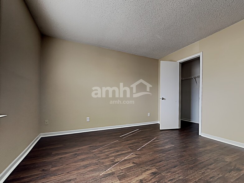 Building Photo - 356 Sunbeam Ln