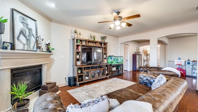 Building Photo - 937 Lake Meadow Ln