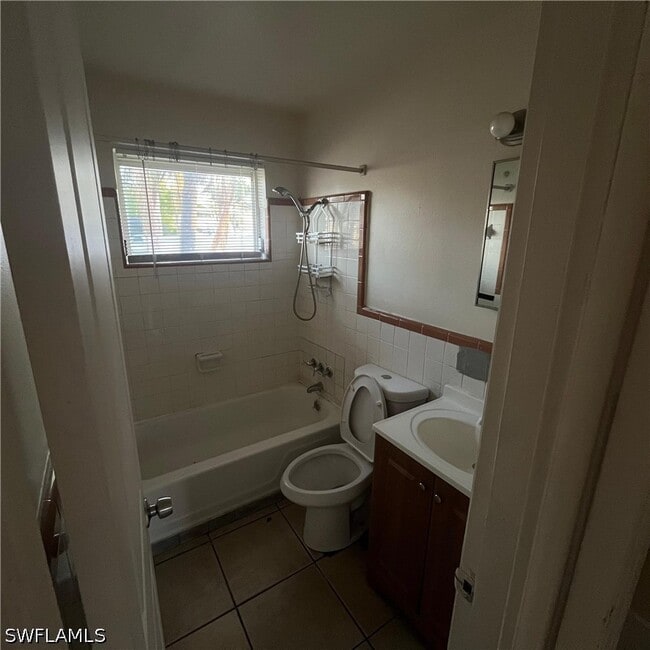 Building Photo - 2301 Cranford Ave