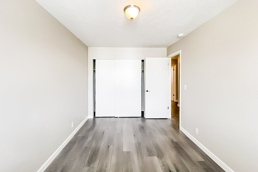 Building Photo - 7228 Charisse Cir