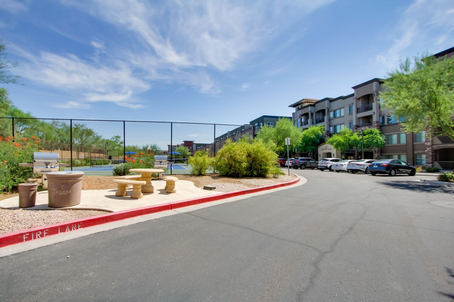 Building Photo - 5350 E Deer Valley Dr