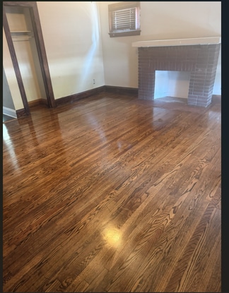 Living Room - 4370 Eastway St