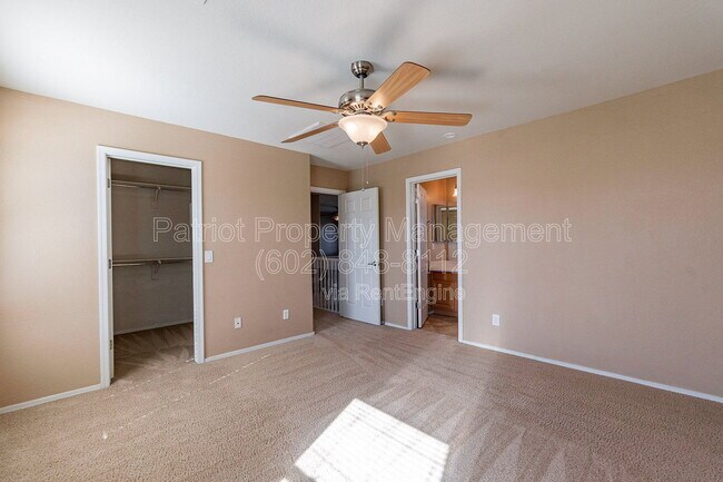 Building Photo - 26043 W Potter Dr