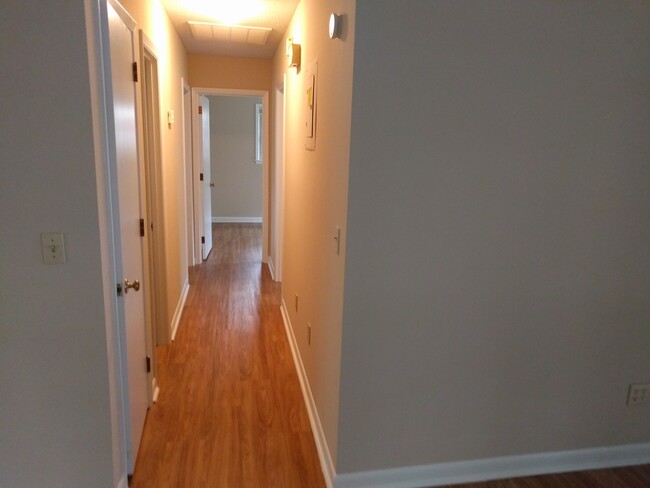 Hallway - 4870 Berkley Dr