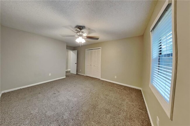 Building Photo - 2788 Water Valley Rd